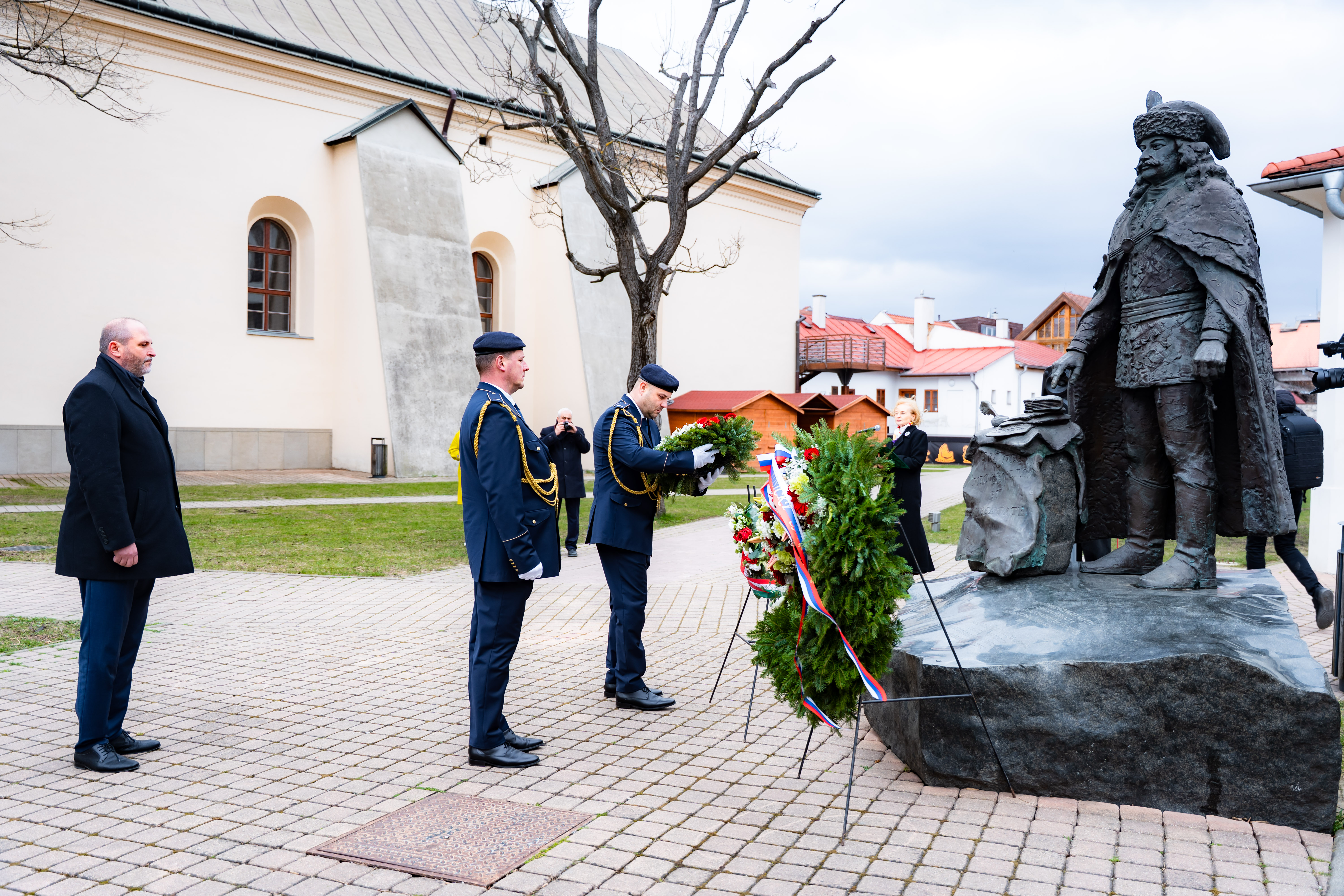 Slavnostne kladenie vencov pri soche Frantiska III. Rakocziho-1-9
